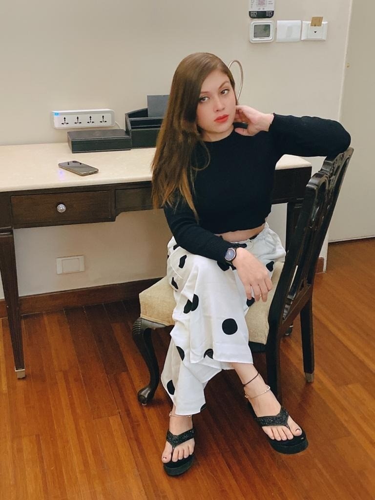 female Call Girls in Mumbai